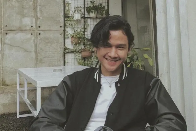 Lirik Laguâ Cinta Terakhirku â Bagas Ran