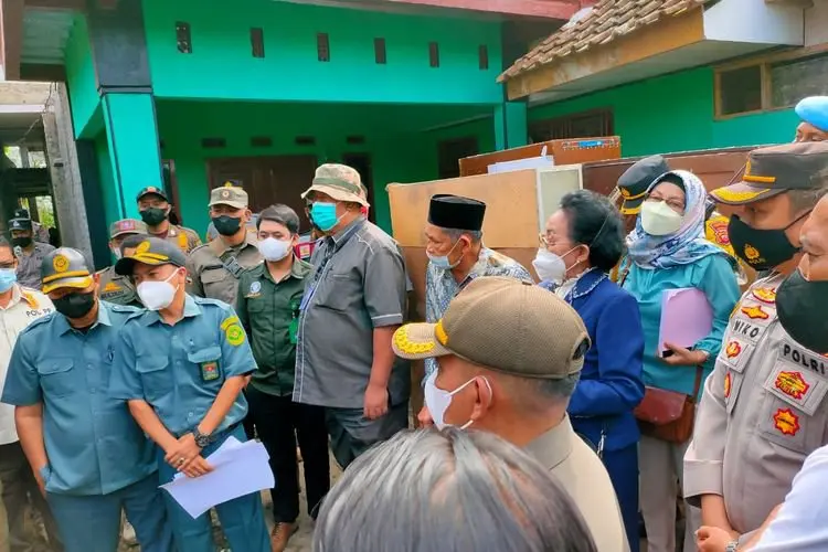 Rumahnya Dieksekusi, Pensiunan PNS Polri Ini Merasa Dizalimi  