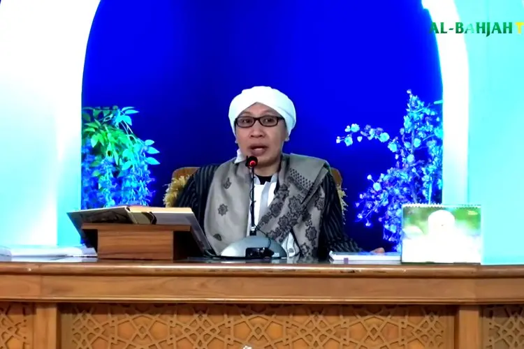 Hukum Ramadhan, Suntik Saat Puasa Tetap Sah? Buya Yahya: Asal Tidak Masuk 5 Lubang Ini