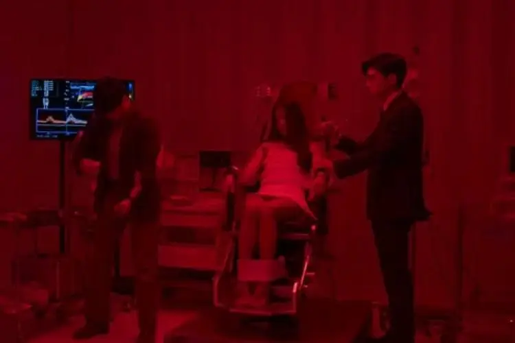 Sinopsis Grid Episode 9: 'Ghost' Selamatkan Hidup Song Eo Jin dari Maut