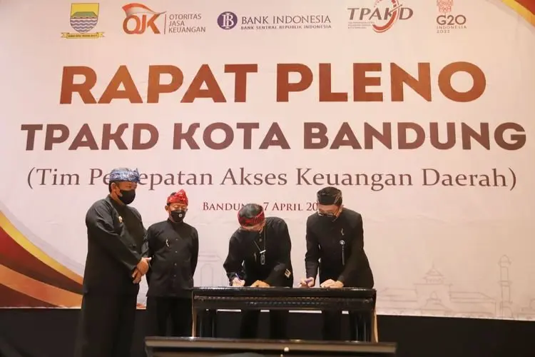 Upayakan Permudah Akses Keuangan Warga, Pemkot Bandung Miliki Enam Program