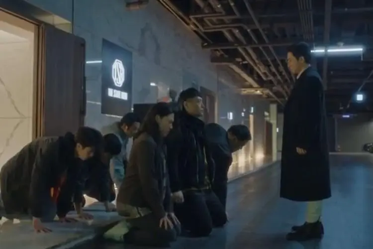 Sinopsis Military Prosecutor Doberman Episode 11: Yong Moon Go Atur Strategi Ungkap Divisi No Hwa Young