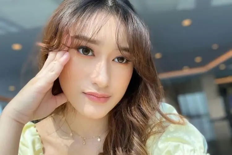 Lirik Laguâ Lain Hari â Amanda Caesa Addiva