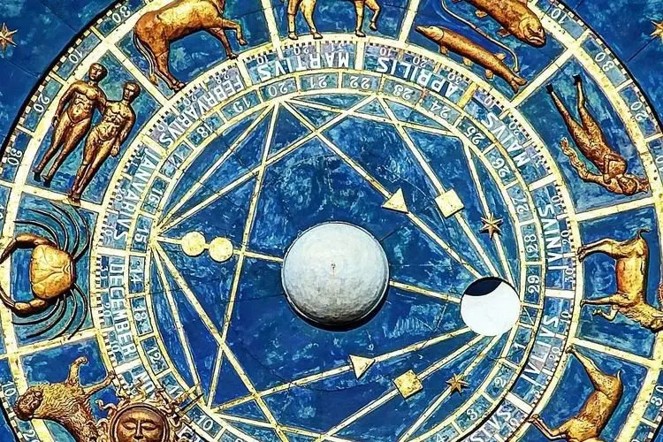 Zodiak Harian Minggu 10 April 2022: Taurus Ini Waktu yang Tepat dan Cancer Peluang Uang Datang