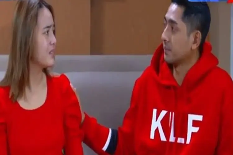 Sinopsis Ikatan Cinta 11 April 2022: Nino Bahas Lagi Soal Hak Asuh Reyna, Al dan Andin Makin Dibuat Emosi