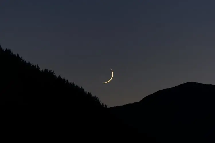 Hadist Malam Lailatul Qadar, Dari Amalan Ramadhan Sampai Waktu Terjadinya