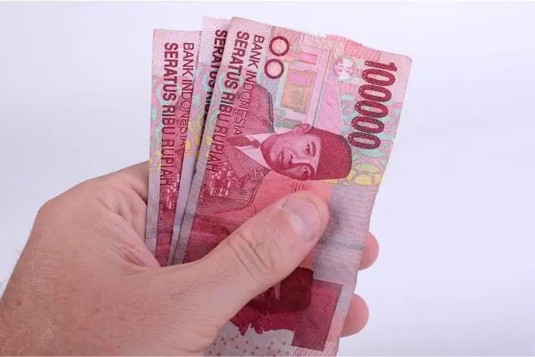 Kemnaker Imbau Perusahaan yang Dapat Untung Banyak Beri THR Lebih ke Pekerja