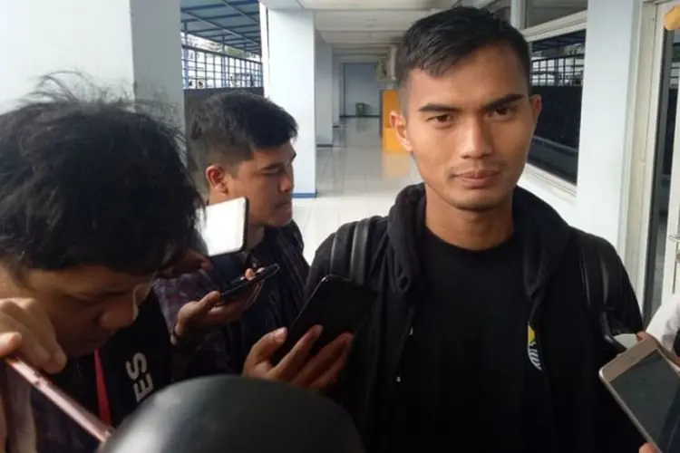 Tak Ada Kepastian Menit Bermain, Faktor Hengkangnya Dhika Bayangkara dari Persib