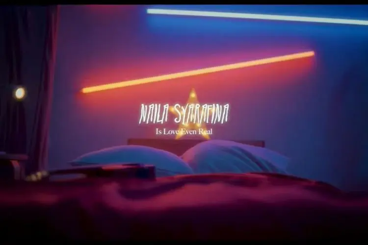 Lirik Laguâ Is Love Even Real â Naila Syarafina