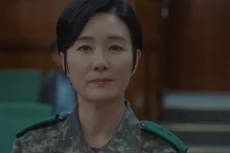 Spoiler Military Prosecutor Doberman Episode 12: No Hwa Young Jadi Saksi Kunci Persidangan, Ada Perang Dingin?