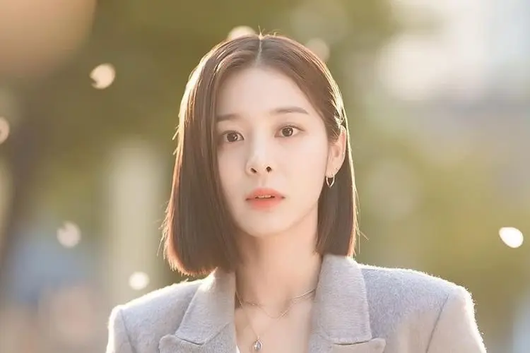 Seol In Ah Tandatangani Kontrak dengan Agensi Kim Soo Hyun dan Seo Ye Ji