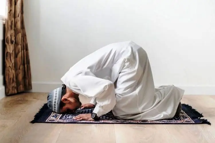 Ini Doa 2 Sujud Sahwi, Lengkap Arab, Latin dan Terjemahnya