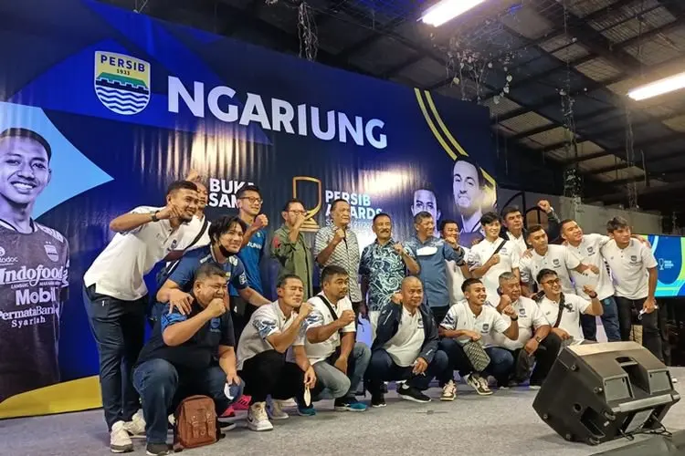 TERIMA KASIH!! inilahkoran.com Sabet Penghargaan Best Article Persib Awards