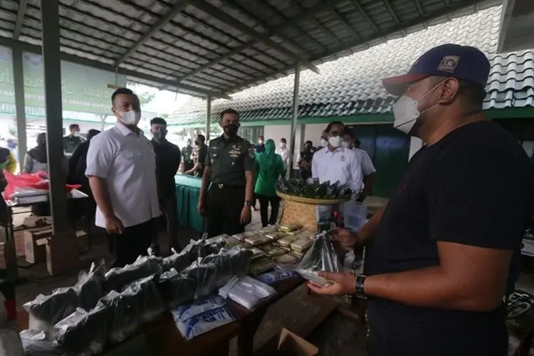 Korem 061/Suryakencana dan Kadin Kota Bogor Gulirkan Dapur Ramadhan Keliling untuk Masyarakat