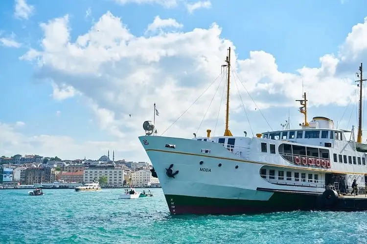 Syarat Mudik Lebaran Tahun 2022 Naik Kapal Laut