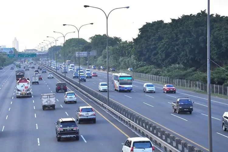 Mau Mudik? Batas Kecepatan Mobil di Jalan Tol agar Tidak Kena Tilang