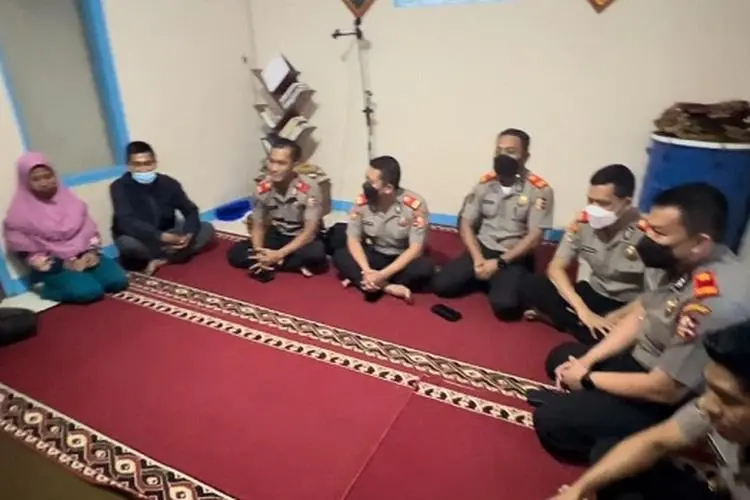 Siswa Sespimen Dikreg 62 Bantu Masyarakat di tengah Pandemi