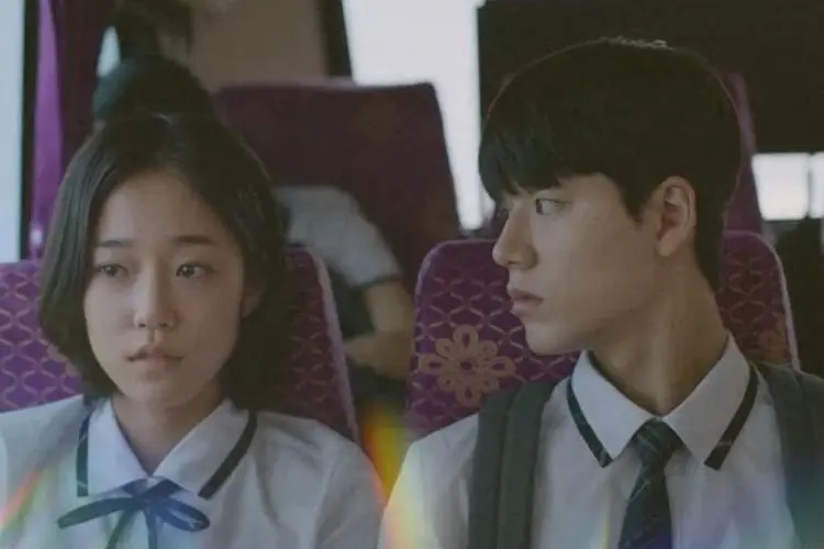Spoiler Our Blues Episode 5: Jung Hyeon Pertanyakan Status Hubungannya dengan Young Joo