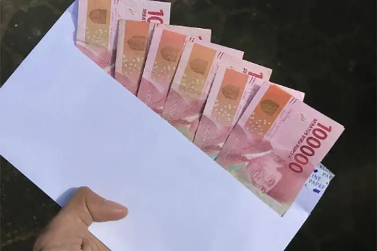 Mendagri Terbitkan Aturan Pemberian THR dan Gaji ke-13 ASN, Ini Tanggal Pencairanya