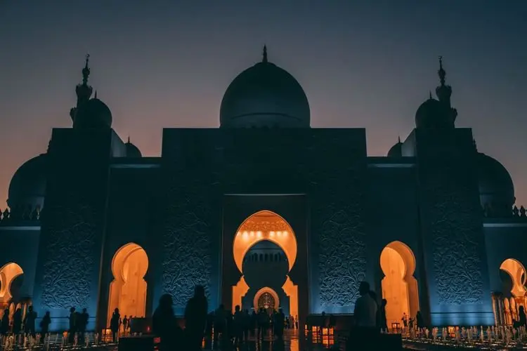 Begini Hadist dan Dalil Tanda-tanda Malam Lailtul Qadar
