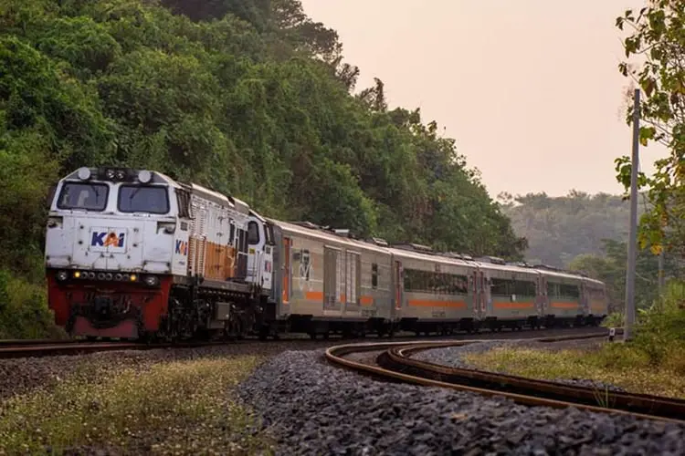 Tinggal 1 Hari Lagi Waktu Pesan Tiket KA Dari Gambir Dan Pasar Senen Rp75 Ribu Dan Promo Diskon 60 Persen