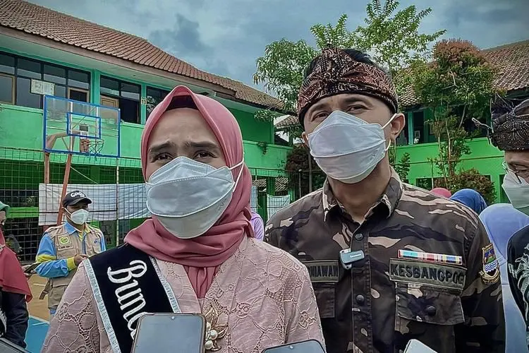 Terenyuh dengan Program Baru di KBB, Sonya Fatmala Bercucuran Air Mata