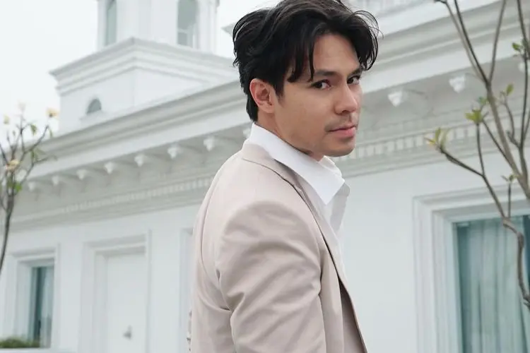 Fero Walandouw Terseret Kasus Pengeroyokan Putra Siregar dan Rico Valentino