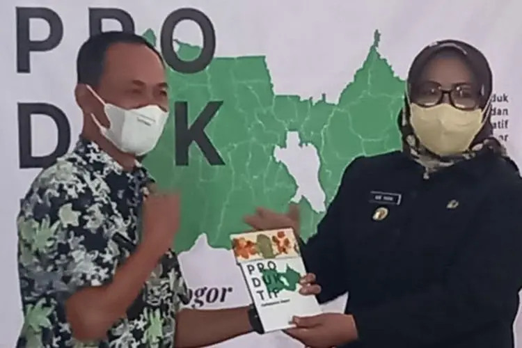 Kenalkan Produk Ekonomi Kreatif, Kabekraf Luncurkan Buku "Produktif"