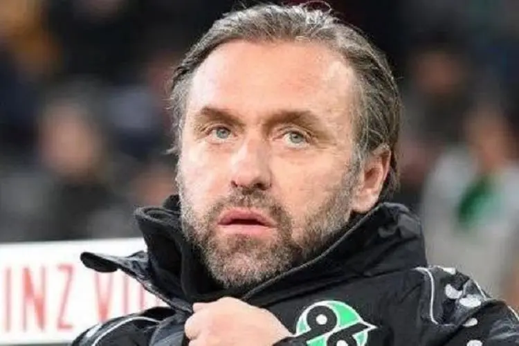 Pernah Tangani Hannover 96 Hingga Borussia Dortmund, Thomas Doll Mengaku Terhormat Jadi Pelatih Persija