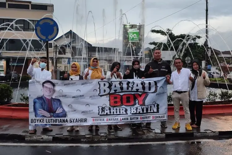 Gelar Baksos, Balad Boy Lahir Batin Bagikan 1.000 Paket Takjil di Leuwigajah