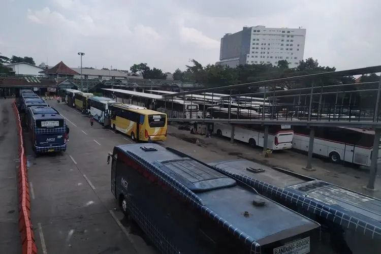 H-9 Lebaran, Kedatangan Penumpang di Terminal Leuwipanjang Meningkat 100 Persen
