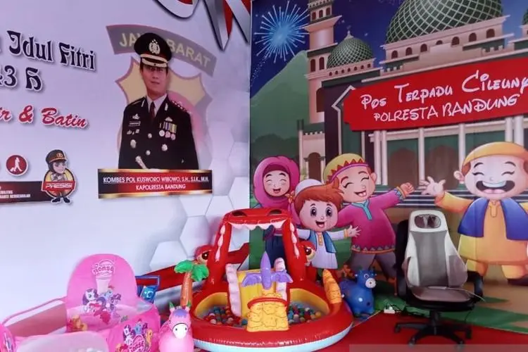 Manjakan Pemudik, Polresta Bandung Hadirkan Tempat Bermain Anak di Pos Mudik Cileunyi