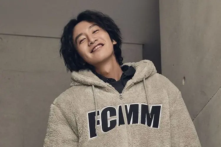 Lee Kwang Soo Tidak Dapat Mengenali suara Pacarnya Lee Sun Bin saat Main Game, Taeyeon SNSD Beri Teguran