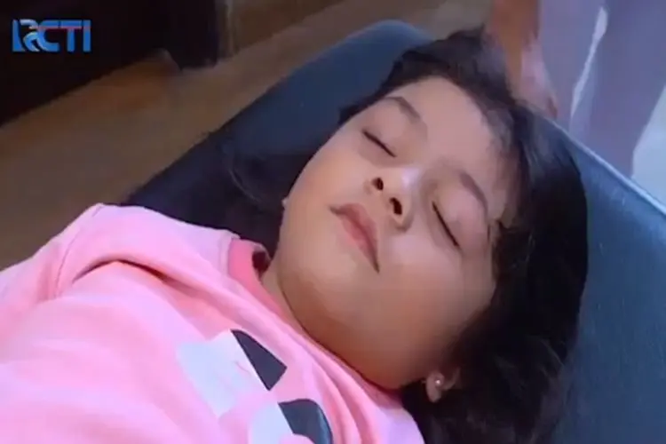 Spoiler Ikatan Cinta Senin 25 April 2022: Kondisi Reyna Menurun, Jiwa Andin Kian Terguncang