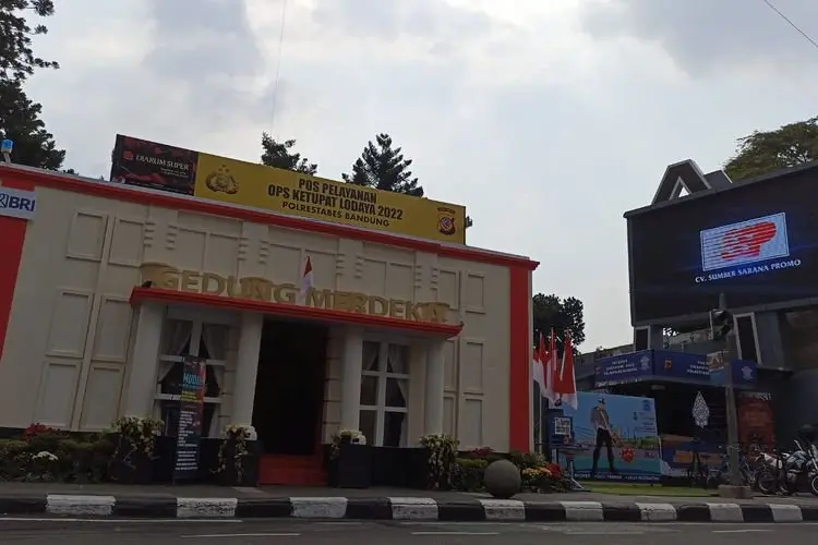 Pindah ke Dago Cikapayang, Gedung Merdeka Kini Disulap Jadi Pospam Mudik Lebaran 2022