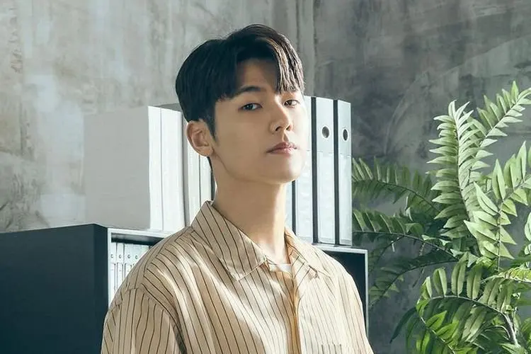 Tunjukan Gejala Ringan, Kang Min Hyuk CNBLUE Dinyatakan Positif Covid-19