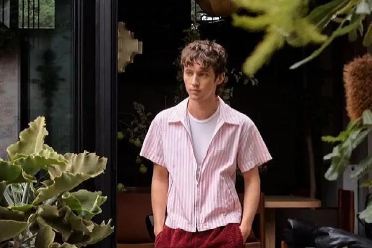 Lirik Laguâ YOUTH â Troye Sivan