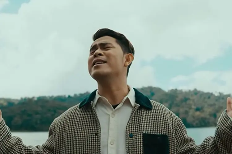 Lirik Laguâ Harus Terpisah â Cakra Khan