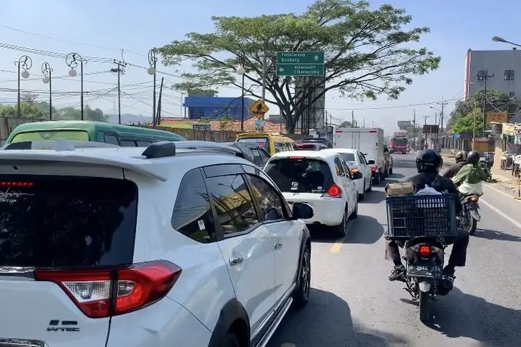 Mantap! di Jabar Ada SiManis, Sedia Info Jalur Mudik, Tujuan Wisata hingga Pantau Kemacetan