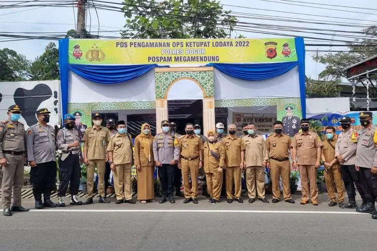 12 Kades di Kecamatan Megamendung Turun Tangan Amankan Mudik Lebaran 2022