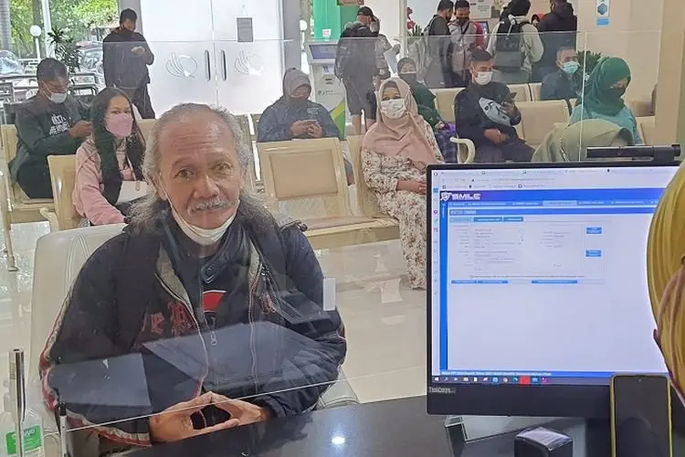 Peserta BPJAMSOSTEK Sudah Berusia 56 Tahun, Segera Ajukan Manfaat Jaminan Hari Tua