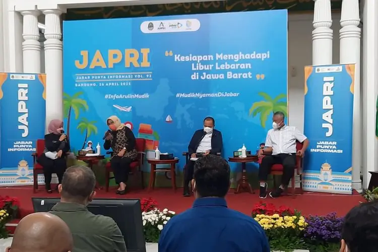 Disnakertrans Jabar Terima 305 Pengaduan Pekerja terkait THR