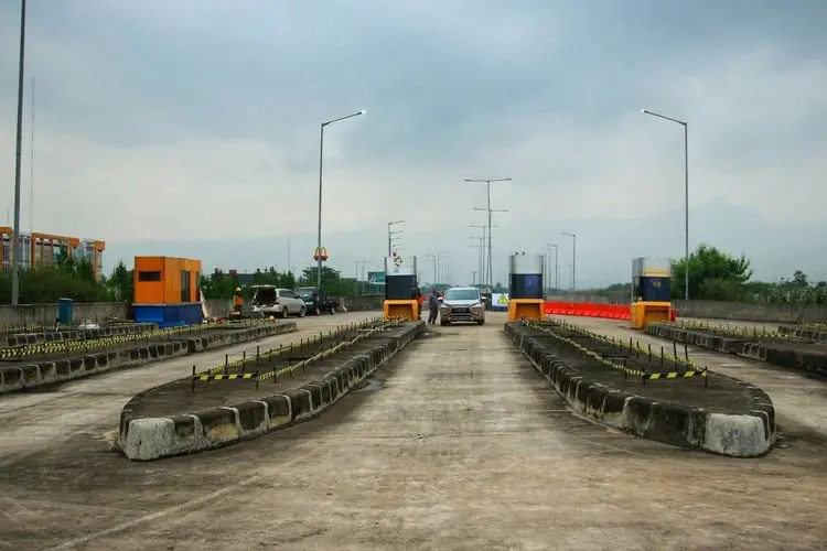MUDIK LEBARAN 2022, Tol Gedebage KM 149 i Alternatif Urai Kepadatan Exit Cileunyi 