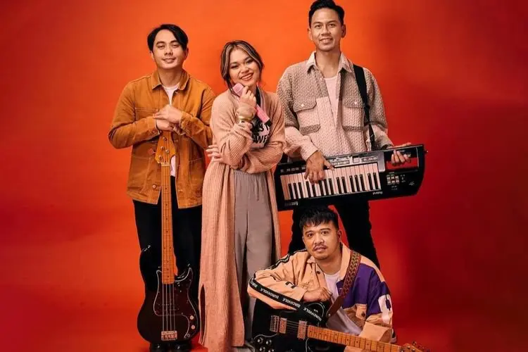 Lirik Laguâ Kukatakan Dengan Indah â Geisha feat Lukman Noah