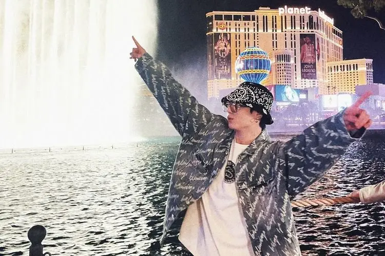 Foto Jungkook 2022, ARMY Bakal Meleleh