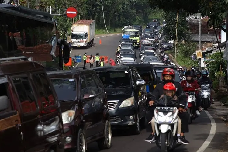 Info Mudik 2022: Polisi Sempat Berlakukan Penutupan dan Pengalihan di Jalur Nagreg