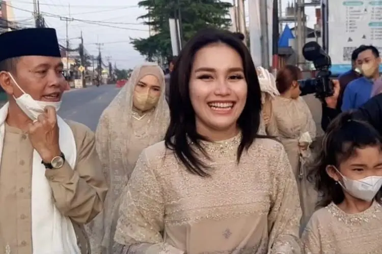 Puasa penuh, Bilqis Anak Ayu Ting Ting Minta Hadiah Ini