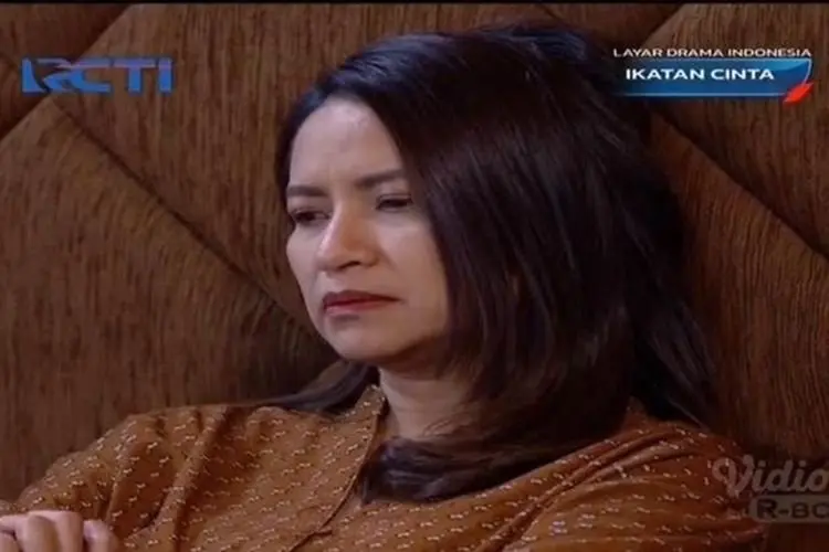 Spoiler Ikatan Cinta Rabu 4 Mei 2022: Reyna Buat Depresi Mama Rosa Kembali Kambuh?