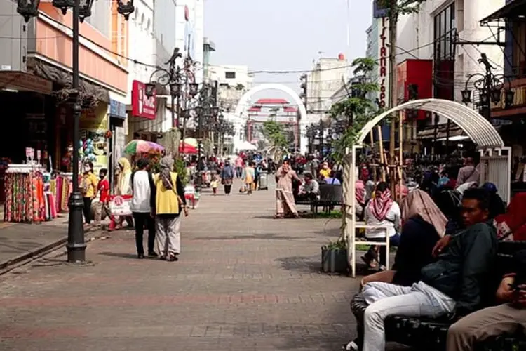 Destinasi Wisata Kota Bandung Diserbu Pelancong