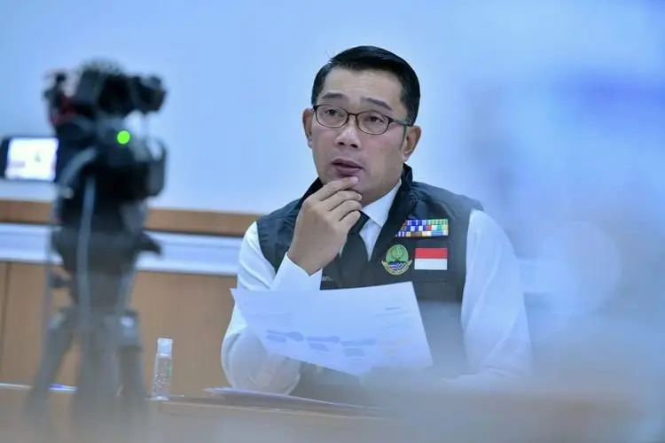 Anies Baswedan-Ridwan Kamil Bukan Boneka Oligarki!